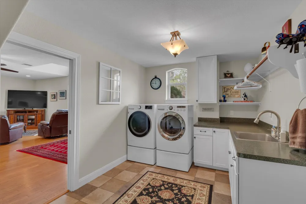 2235 Summit Ridge Drive San Marcos, TX 78666