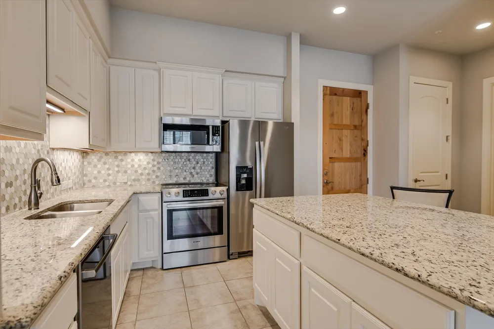104 Bella Toscana Avenue #2106 Lakeway, TX 78734