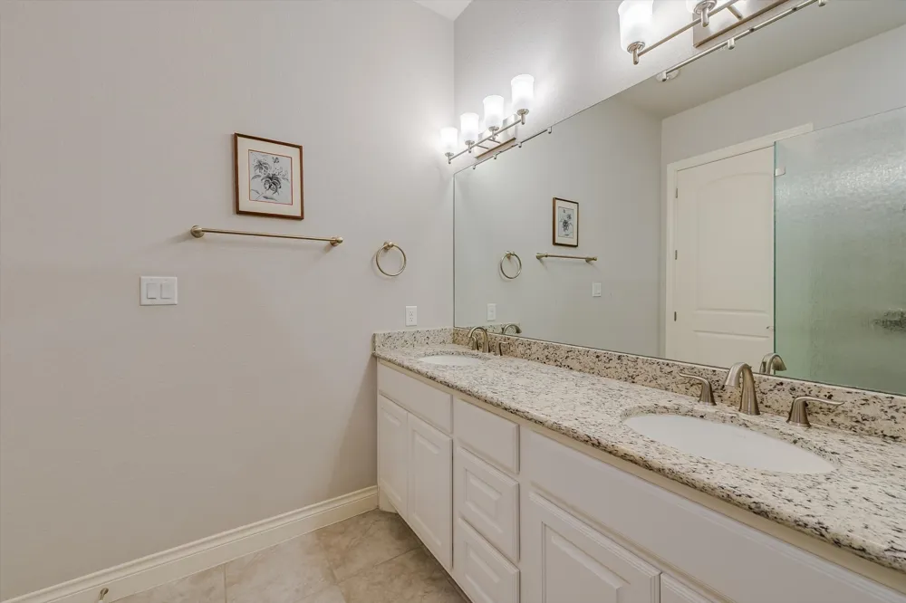 104 Bella Toscana Avenue #2106 Lakeway, TX 78734