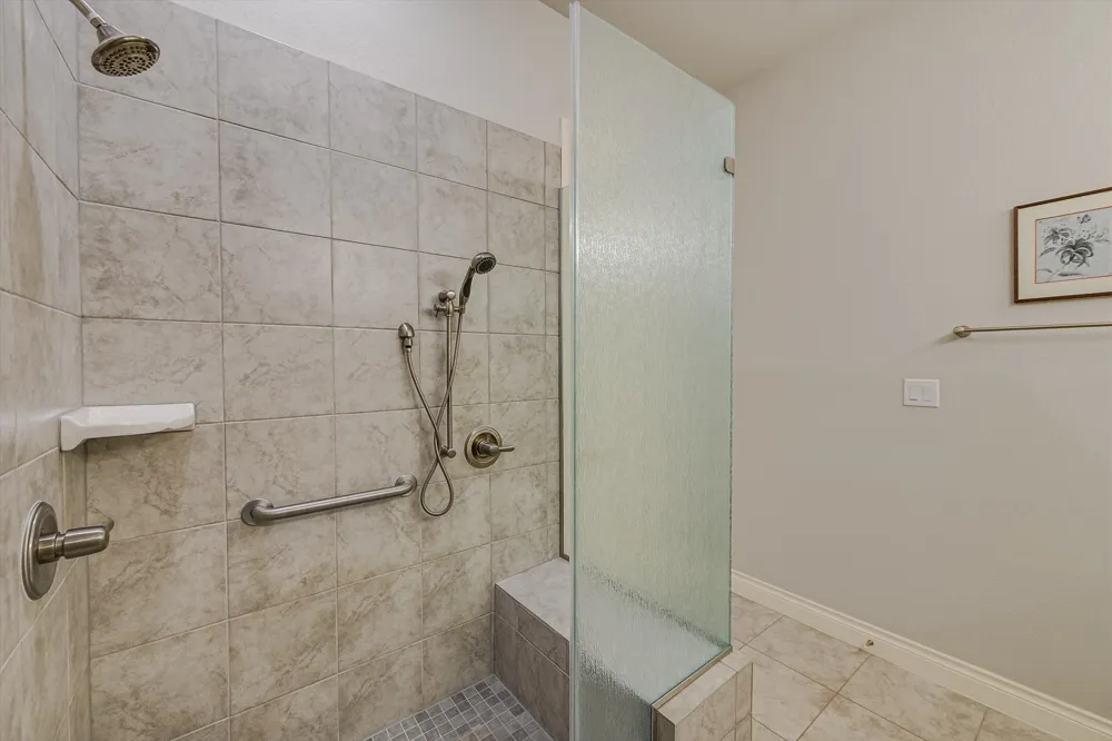 104 Bella Toscana Avenue #2106 Lakeway, TX 78734