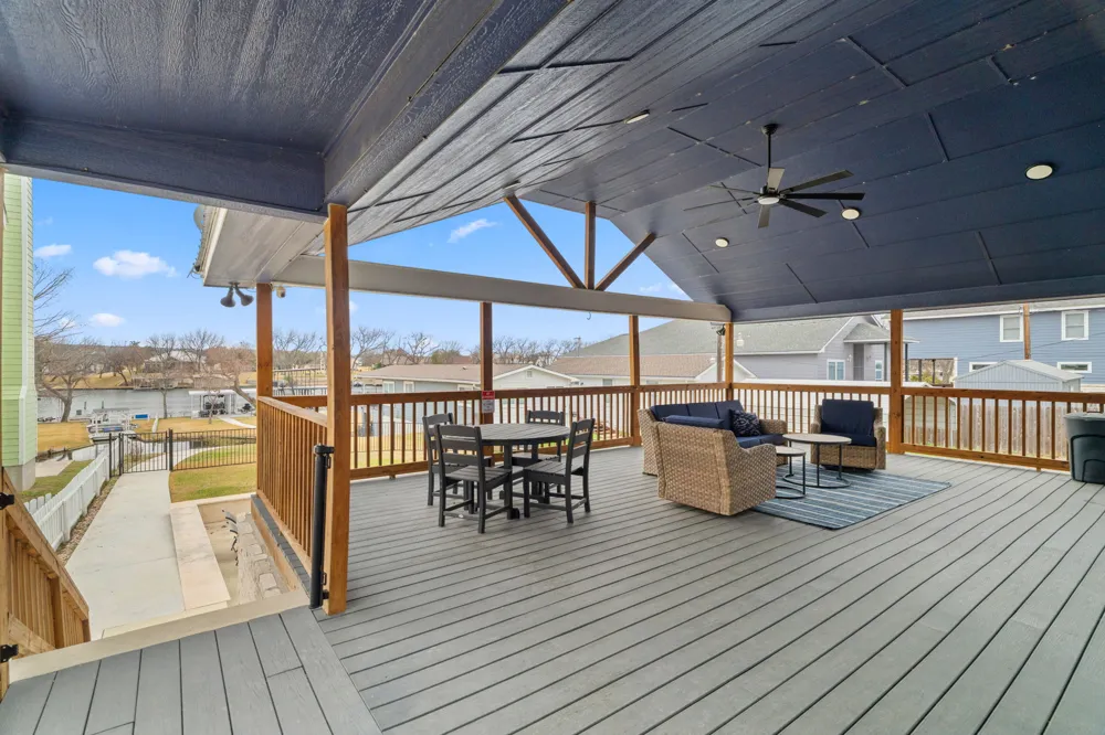 2028 Williams Lakeshore Kingsland, TX 78639