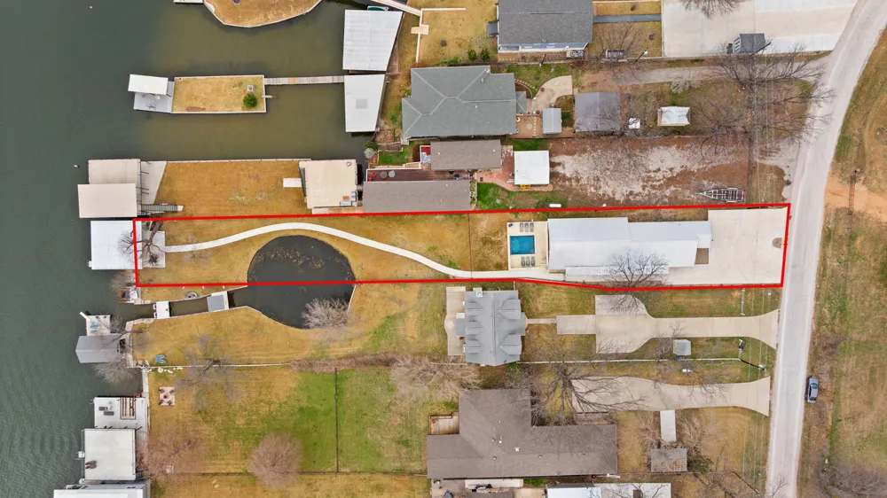 2028 Williams Lakeshore Kingsland, TX 78639
