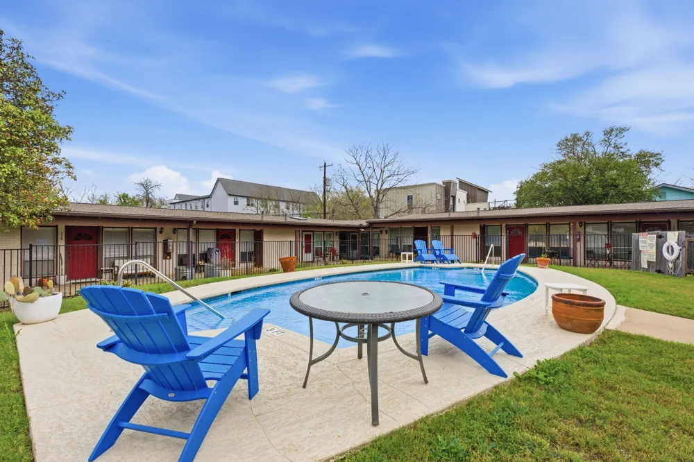 5601 Woodrow Avenue Austin, TX 78756