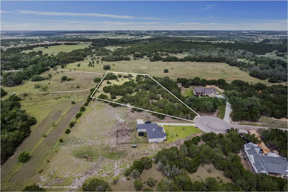 21 Rosebud Ranch Road Bertram, TX 78605