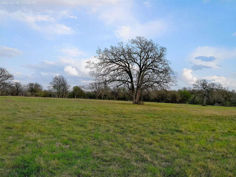 1042 Los Ranchitos Road Cameron, TX 76520