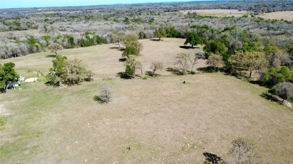 1042 Los Ranchitos Road Cameron, TX 76520