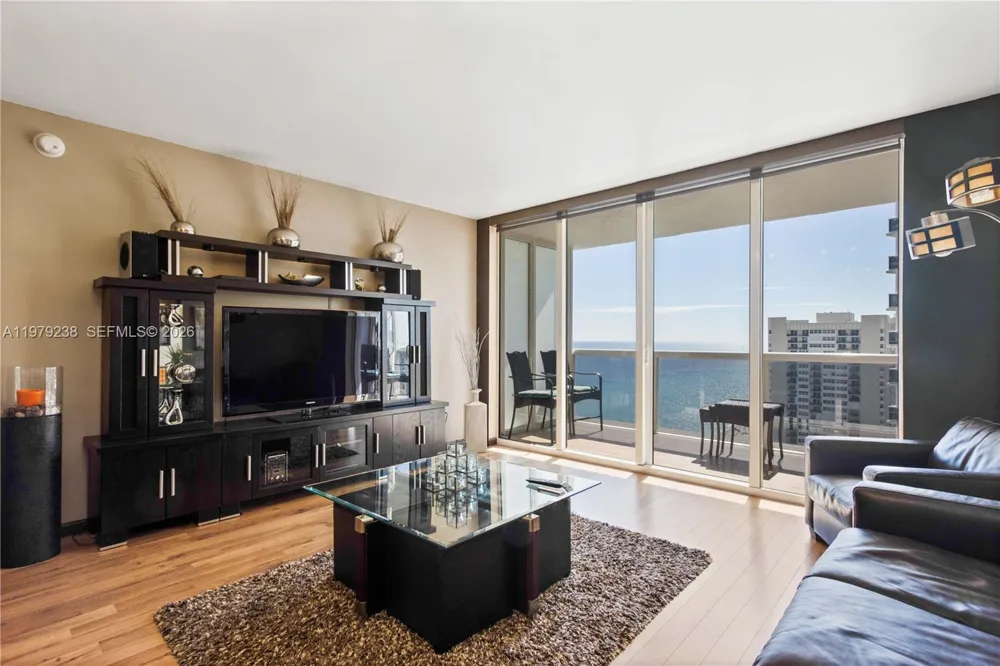 1830 S Ocean Dr #2105 Hallandale Beach, FL 33009