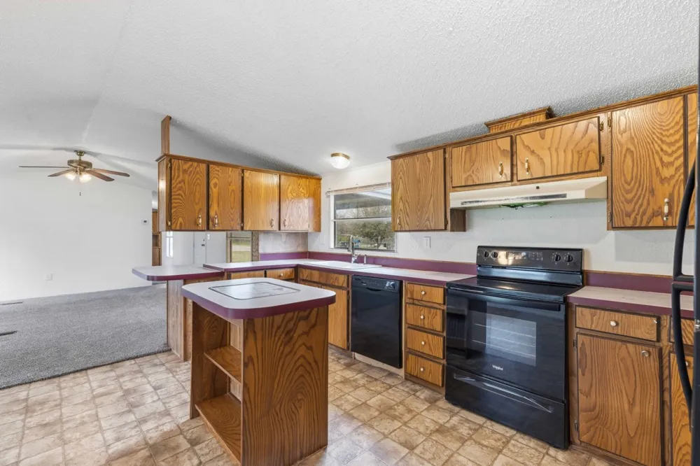 608 4th St Blanket Early, TX 76432