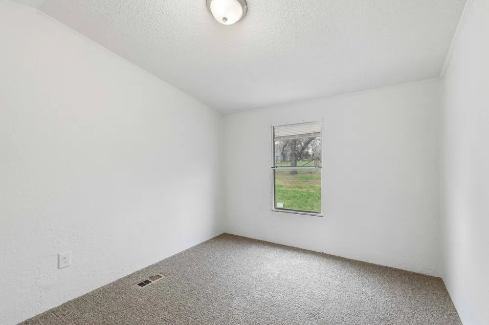 608 4th St Blanket Early, TX 76432