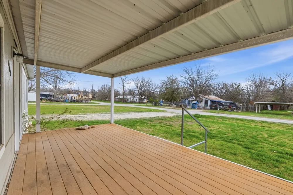 608 4th St Blanket Early, TX 76432