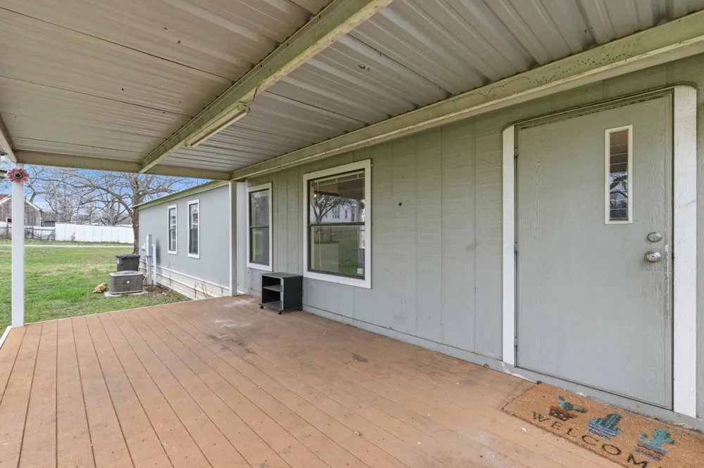 608 4th St Blanket Early, TX 76432