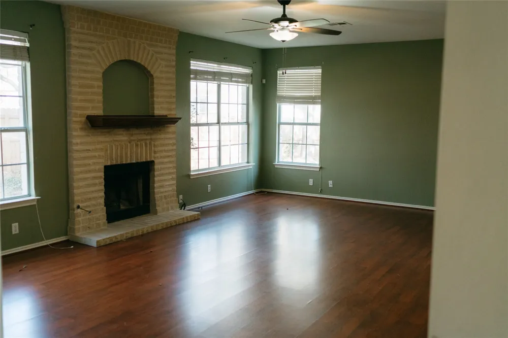 1010 Lone Buck Pass Cedar Park, TX 78613