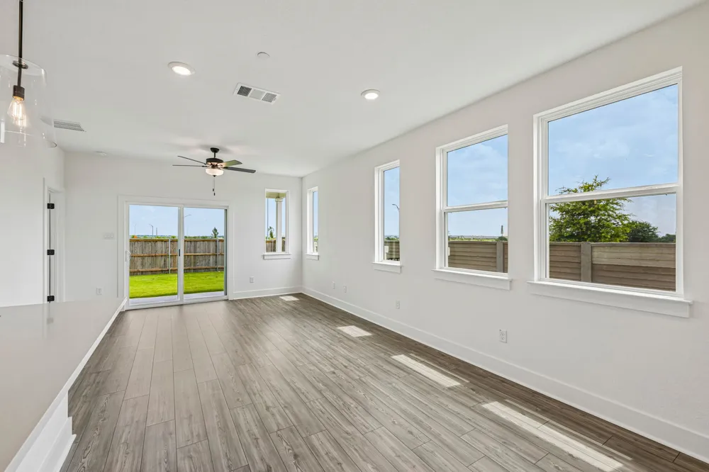 2616 Jack Nora Way Round Rock, TX 78665