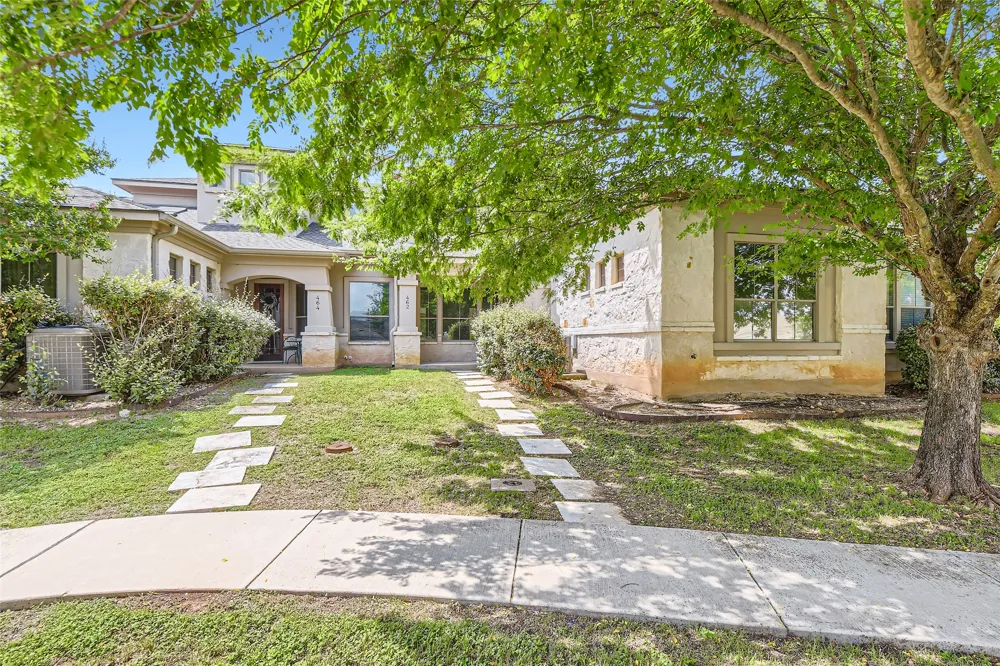 462 Stagecoach Trail San Marcos, TX 78666