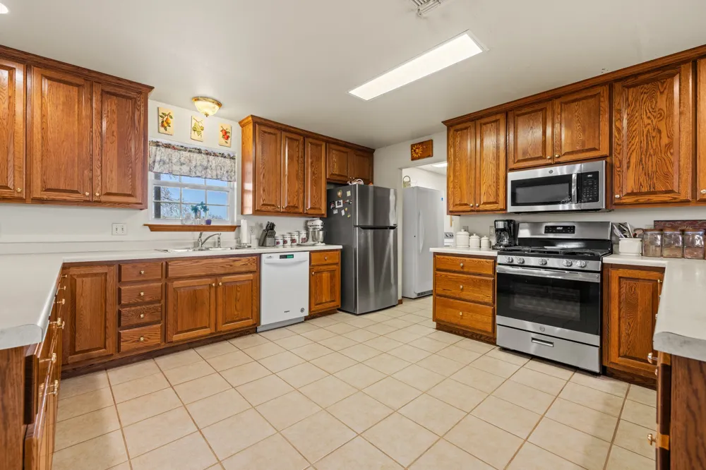 2020 Wendel Road Harper, TX 78631