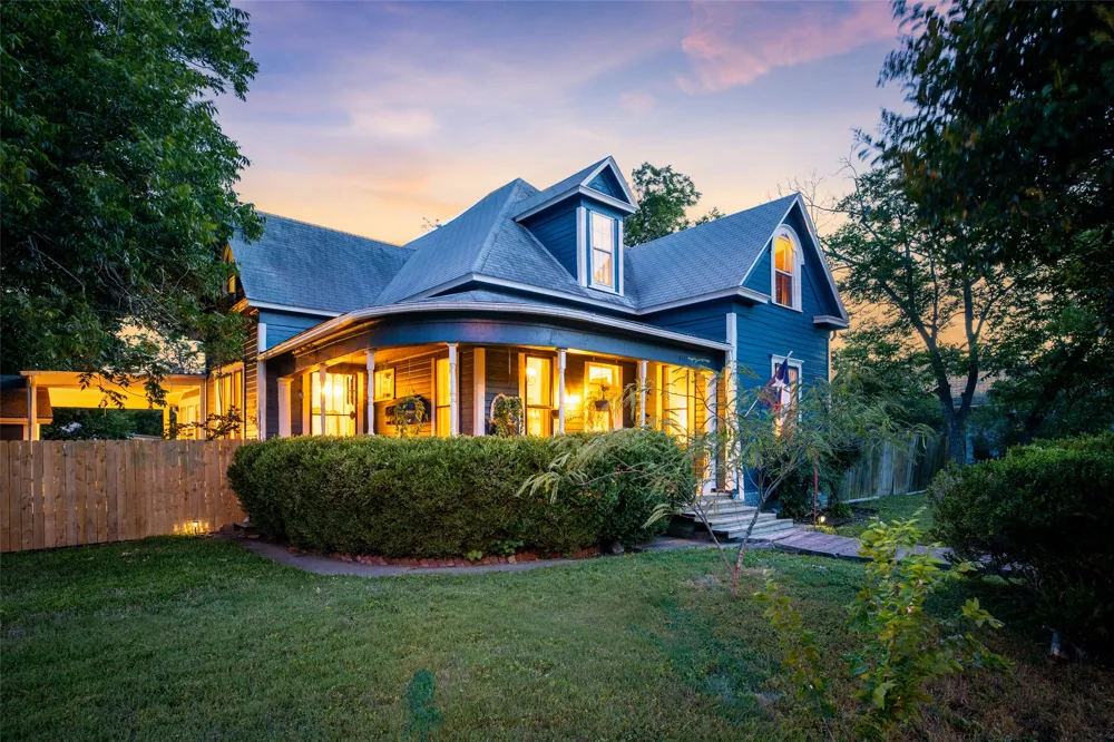 409 W Clark Street Bartlett, TX 76511