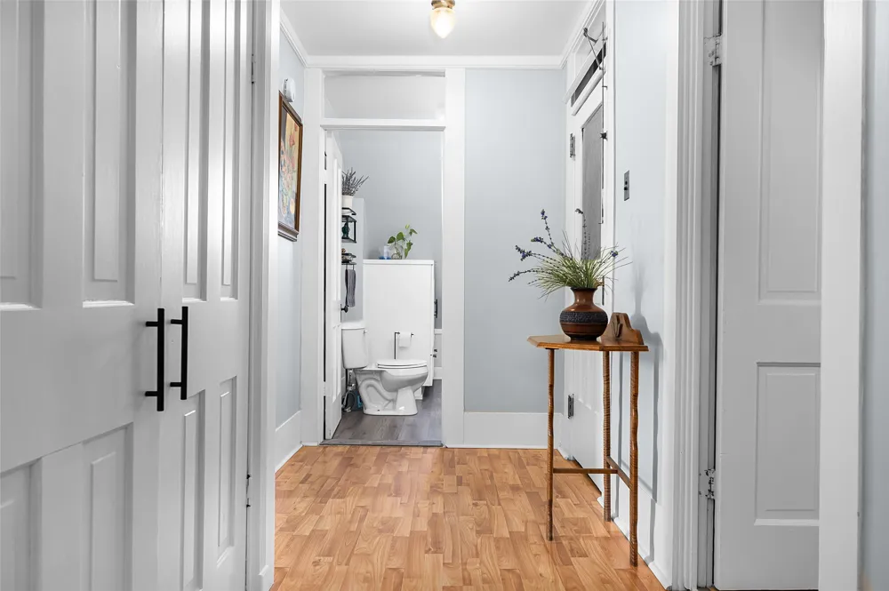 409 W Clark Street Bartlett, TX 76511