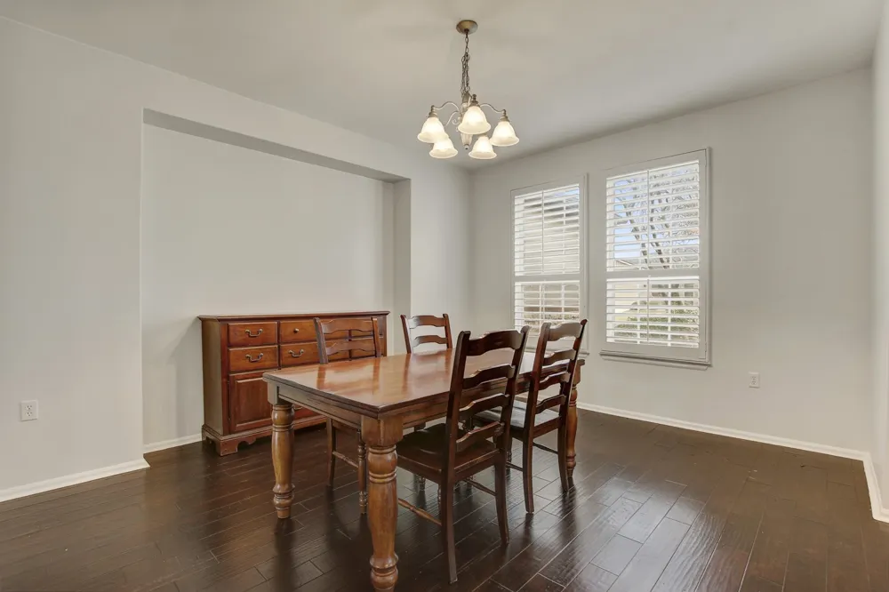 213 Mustang Island Trail Georgetown, TX 78633