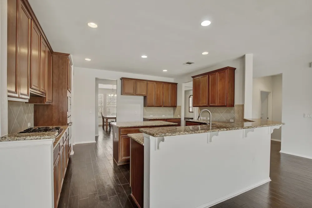 213 Mustang Island Trail Georgetown, TX 78633