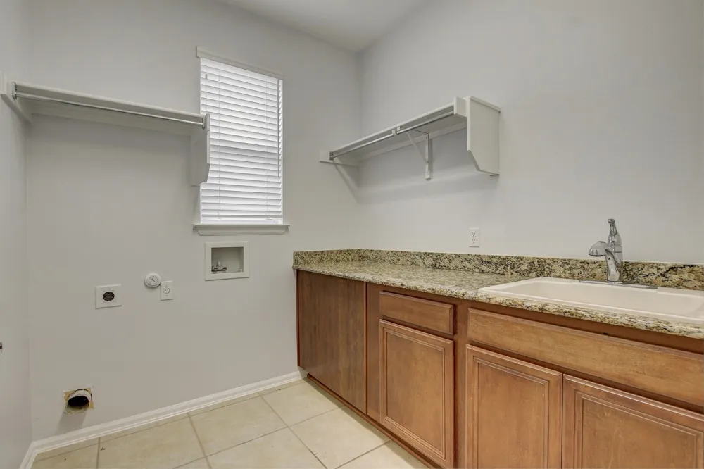 213 Mustang Island Trail Georgetown, TX 78633