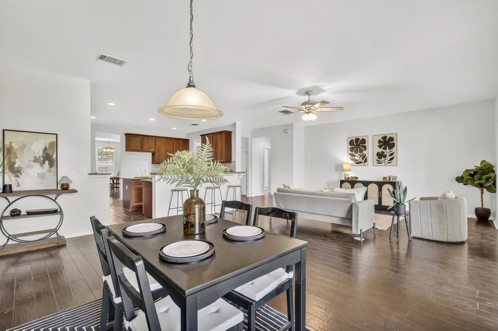 213 Mustang Island Trail Georgetown, TX 78633