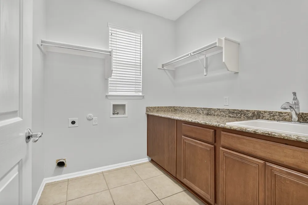 213 Mustang Island Trail Georgetown, TX 78633