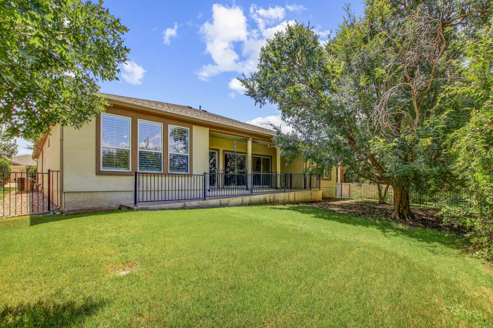 213 Mustang Island Trail Georgetown, TX 78633