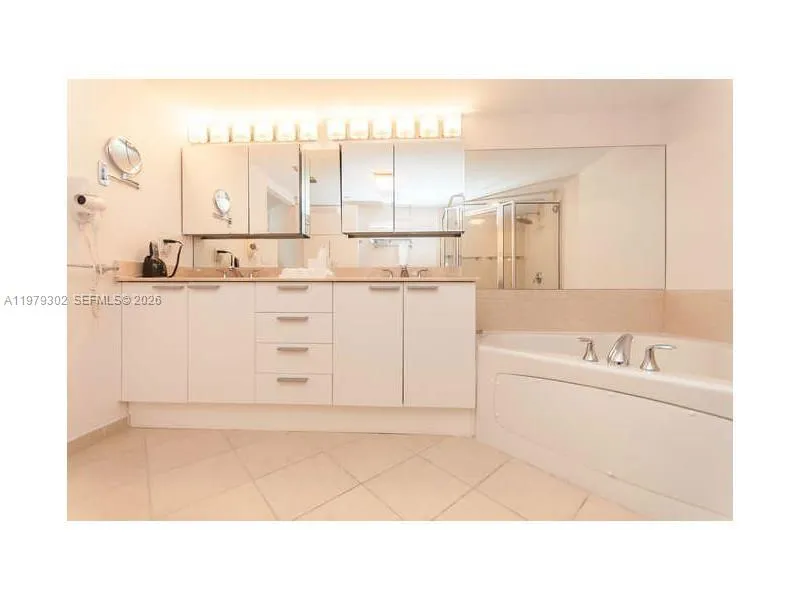 16699 Collins Ave #2406 Sunny Isles Beach, FL 33160