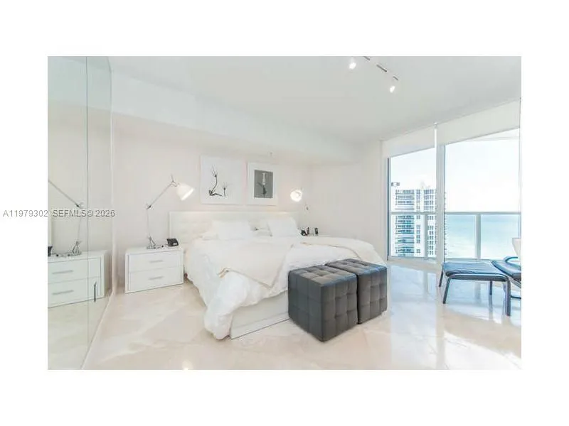 16699 Collins Ave #2406 Sunny Isles Beach, FL 33160