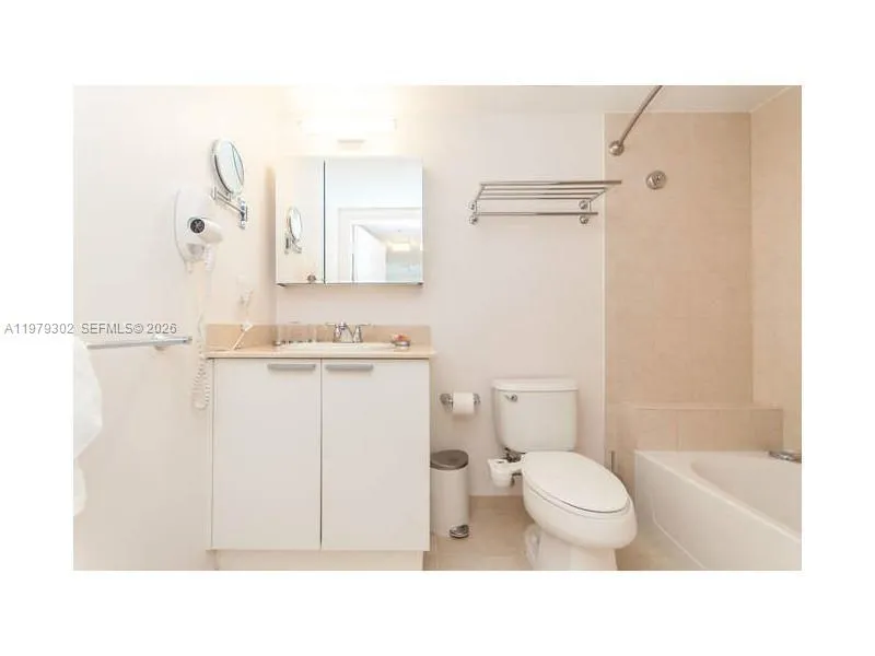 16699 Collins Ave #2406 Sunny Isles Beach, FL 33160