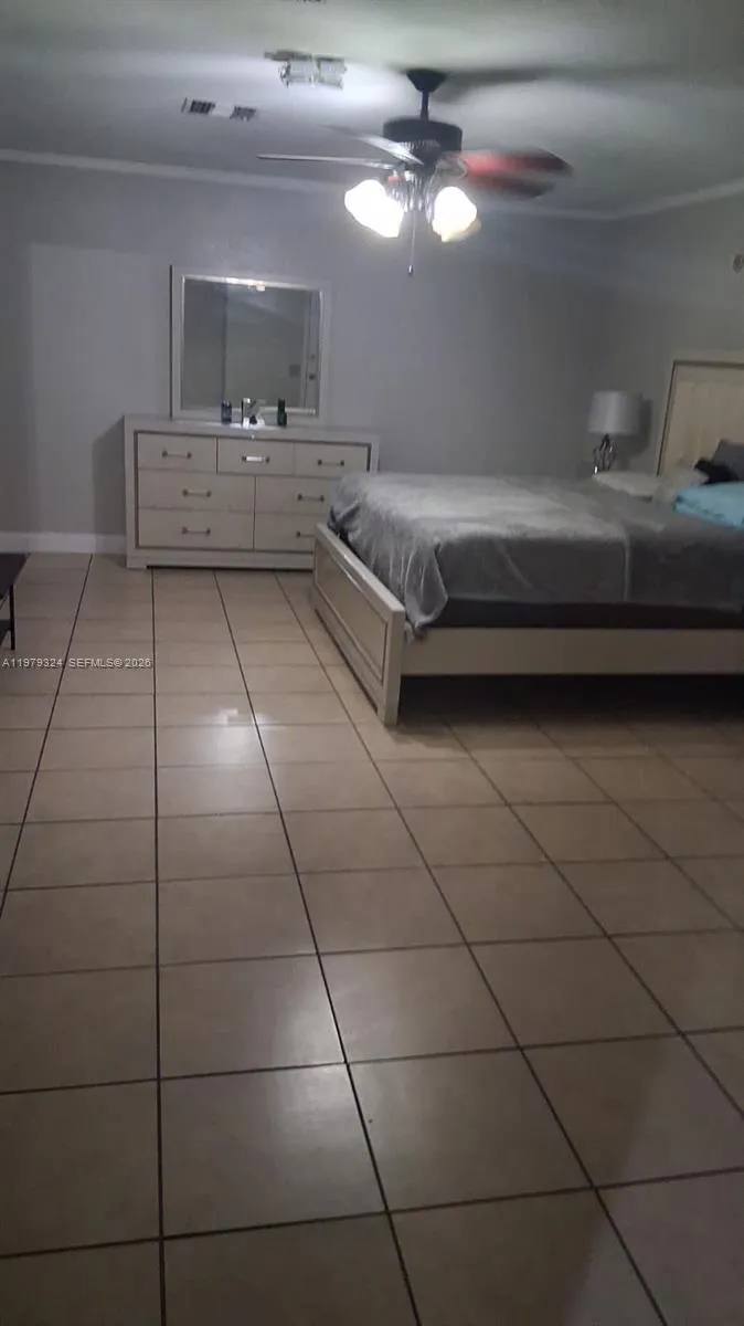 8016 APACHE LN Lakeland, FL 33810