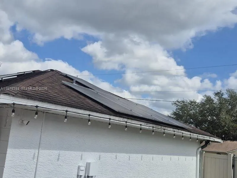8016 APACHE LN Lakeland, FL 33810