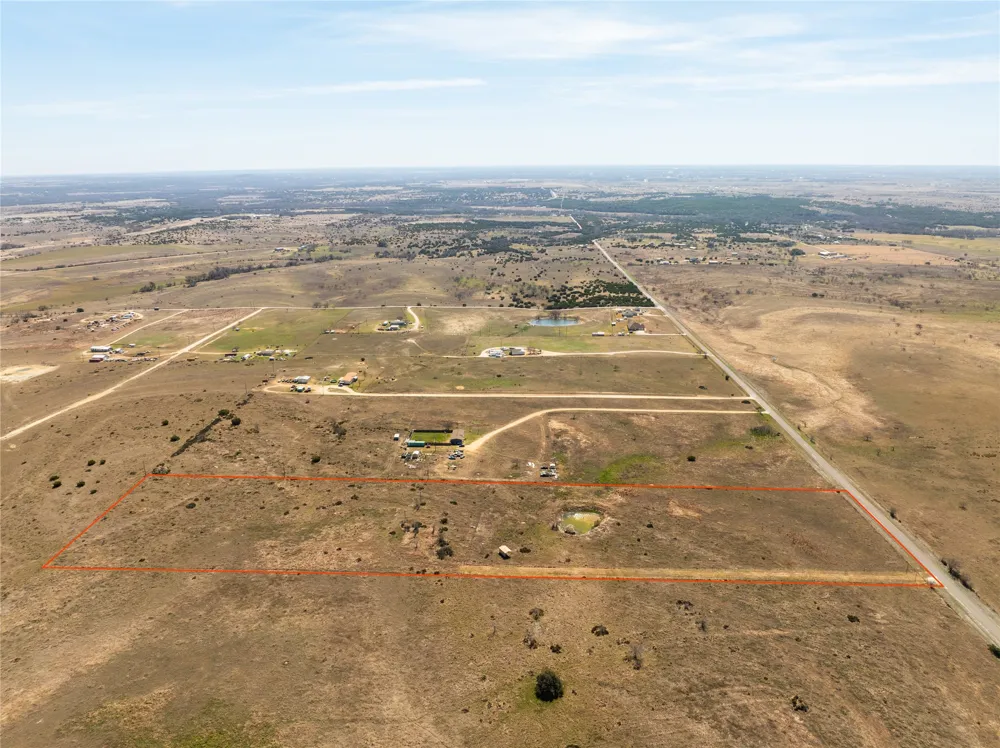 2700 County Road 214 Bertram, TX 78605