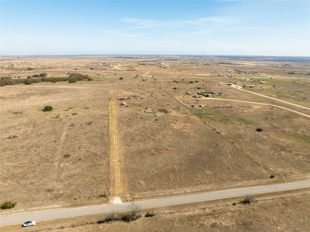 2700 County Road 214 Bertram, TX 78605