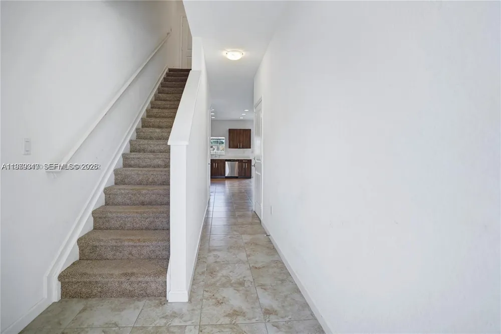 1121 NW 41st Ln Lauderhill, FL 33313
