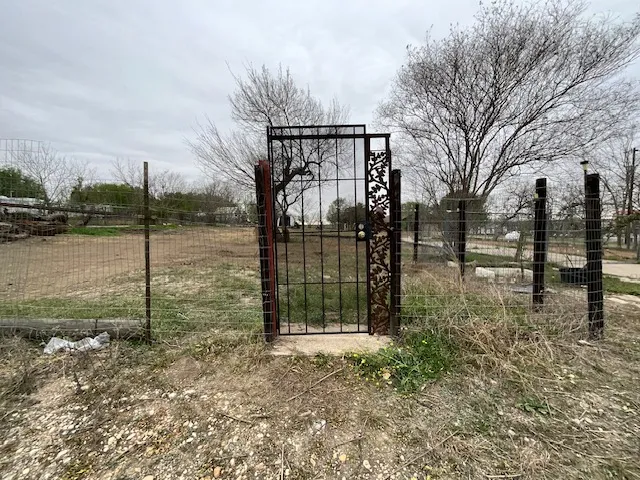 14732 Navarro Creek Pass Del Valle, TX 78617