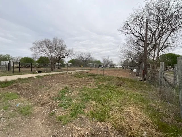 14732 Navarro Creek Pass Del Valle, TX 78617