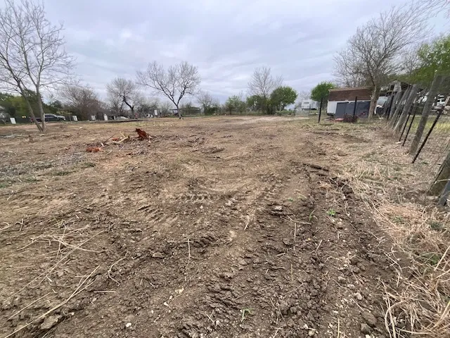 14732 Navarro Creek Pass Del Valle, TX 78617