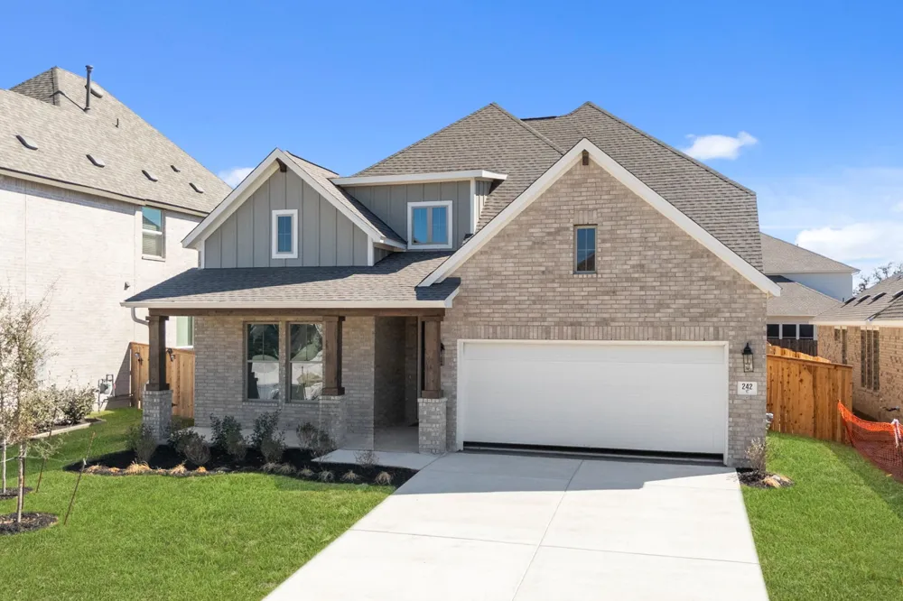 242 Five Mile Creek Way Kyle, TX 78640