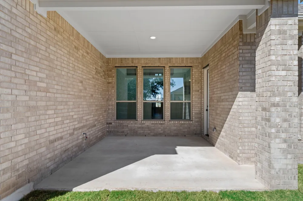 242 Five Mile Creek Way Kyle, TX 78640