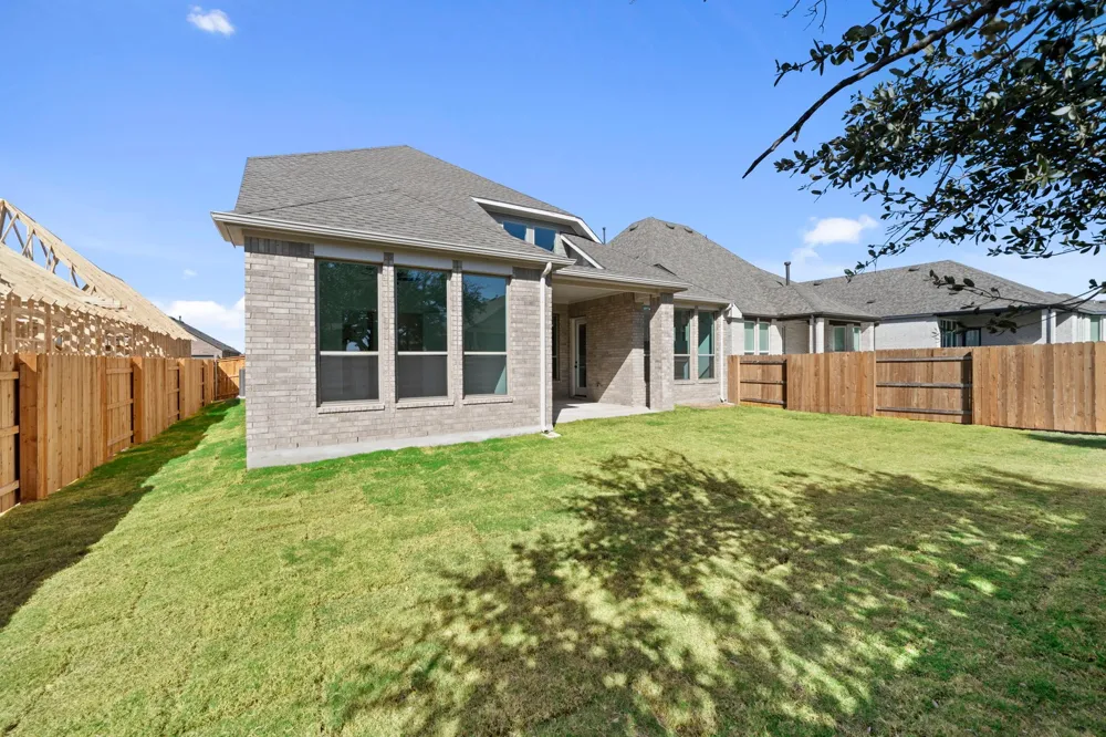 242 Five Mile Creek Way Kyle, TX 78640