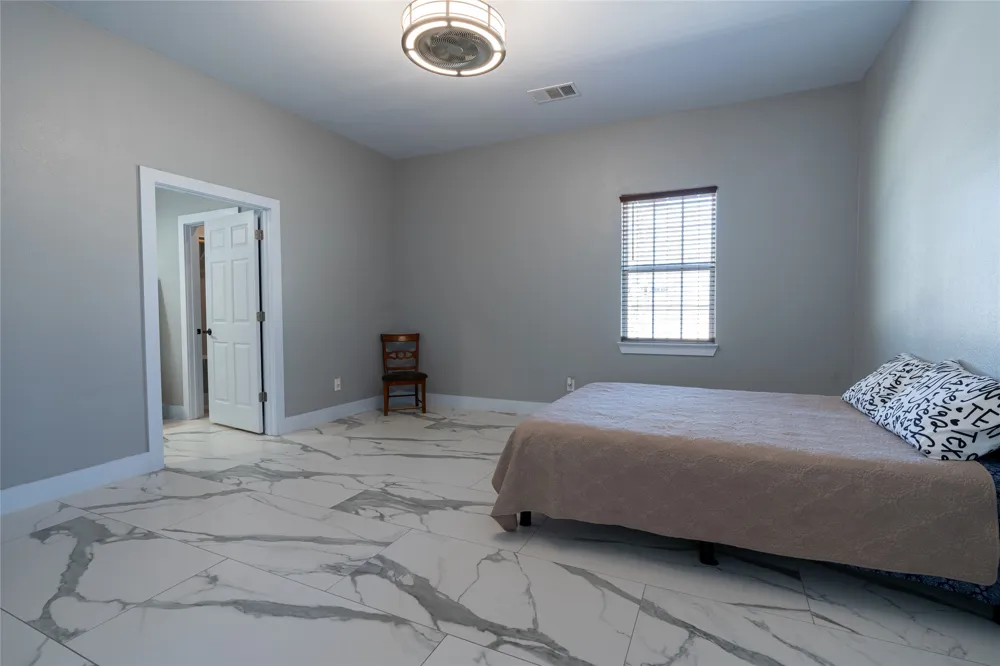 661 Hidden Oak Road Dale, TX 78616