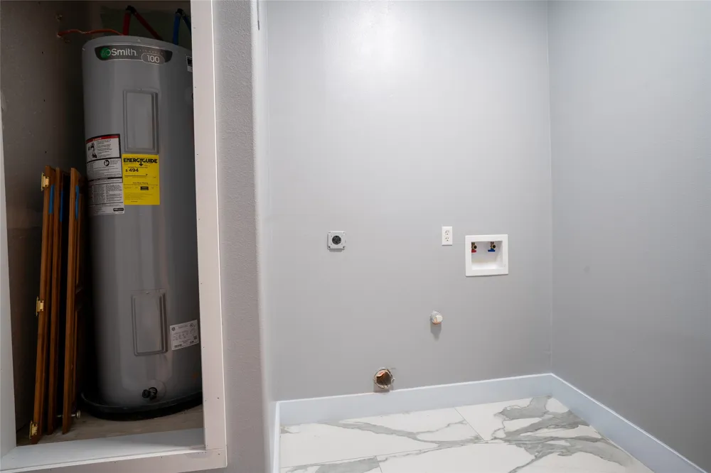 661 Hidden Oak Road Dale, TX 78616