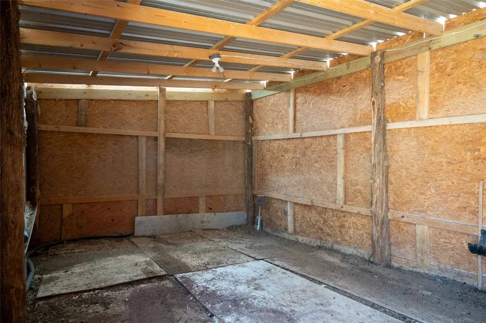 661 Hidden Oak Road Dale, TX 78616