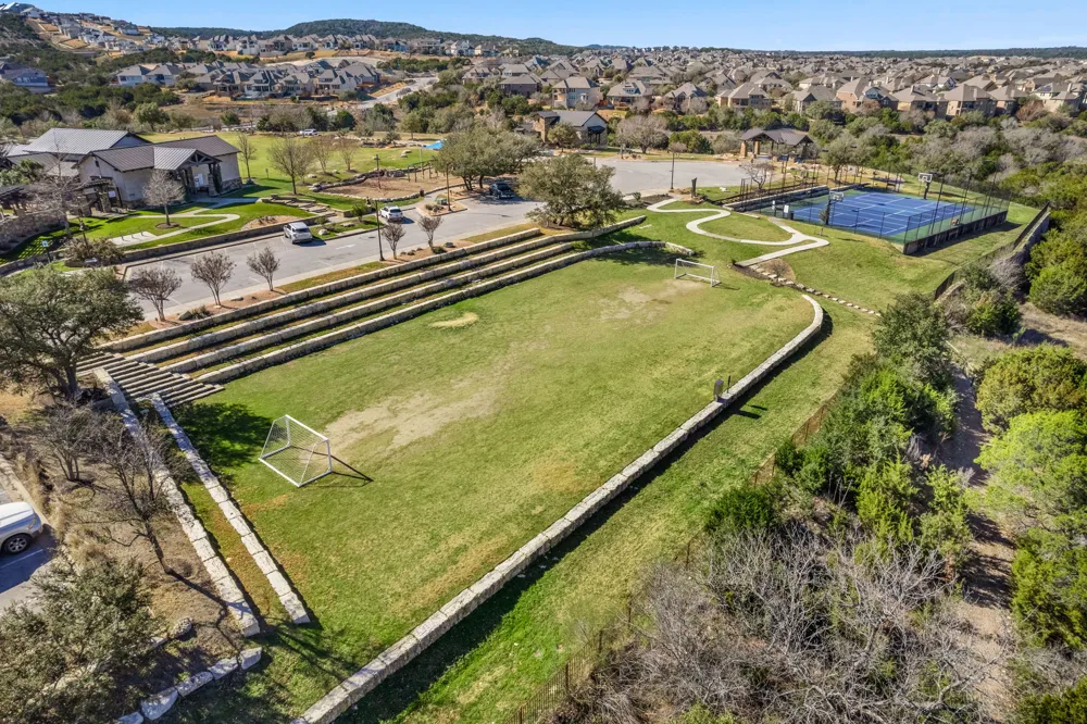6816 Empresa Drive Austin, TX 78738
