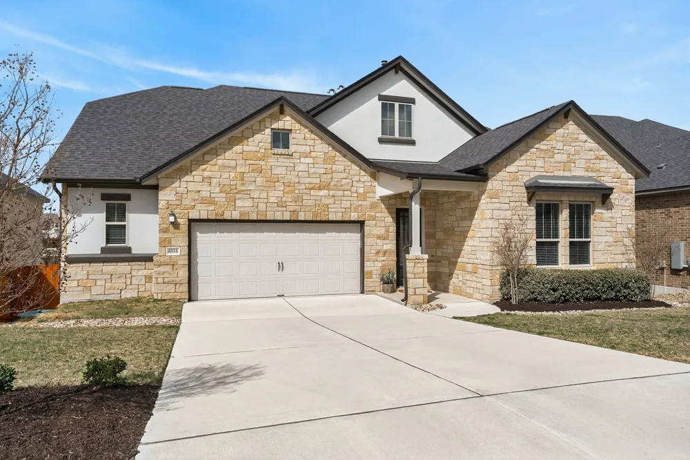 6816 Empresa Drive Austin, TX 78738