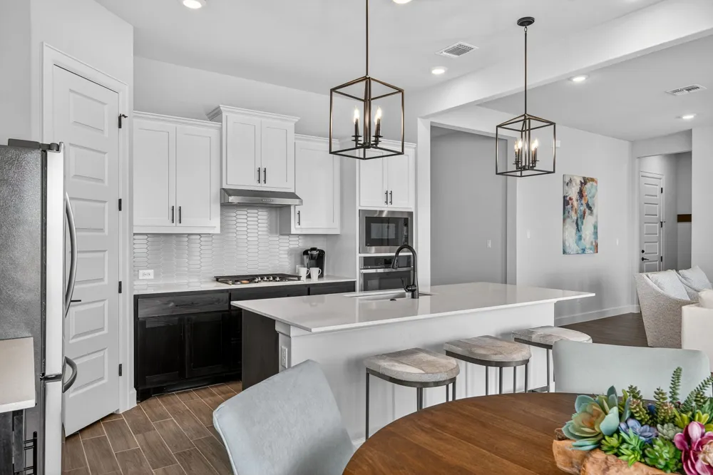6816 Empresa Drive Austin, TX 78738