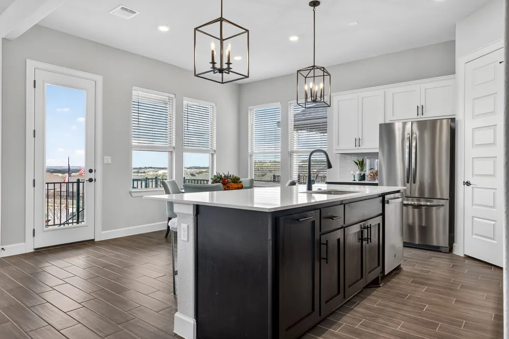 6816 Empresa Drive Austin, TX 78738