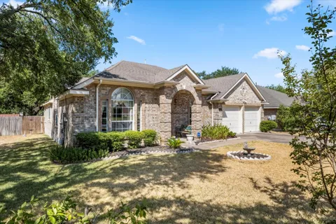 4004 WITTE Cove