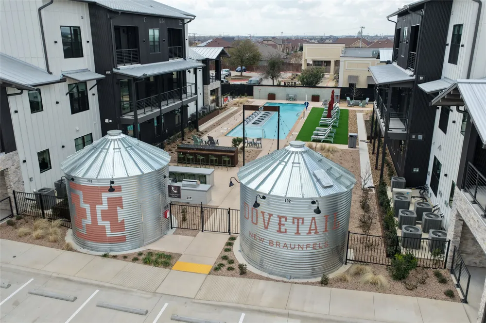 634 Central Parkway #1212 New Braunfels, TX 78130